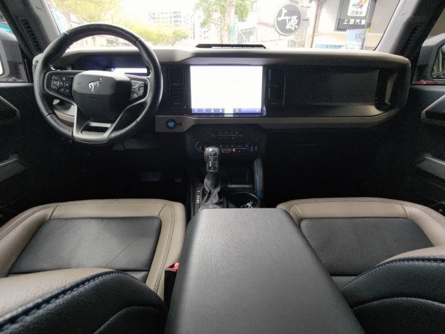 Bronco® Wildtrak 2.7L 越野傳奇 5