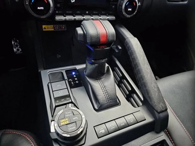 2025年新款TACOMA TRD PRO (接單引進) 5